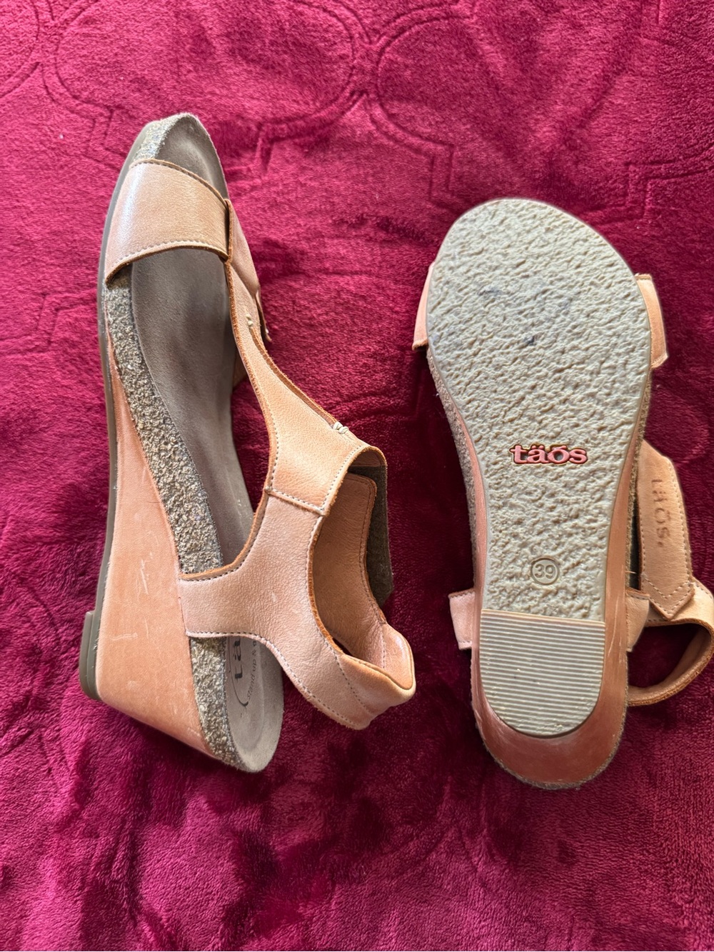 Taos Footwear Coral Leather Wedge Sandals